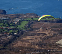 Marina genießt Ihre Flüge