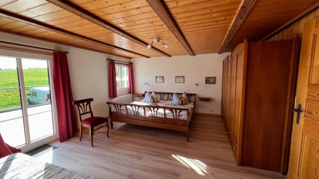 Ferienwohnung der Westallgäuer Flugschule, das Schlafzimmer Ferienwohnung der Westallgäuer Flugschule, das Schlafzimmer